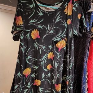 XS lularoe CARLY